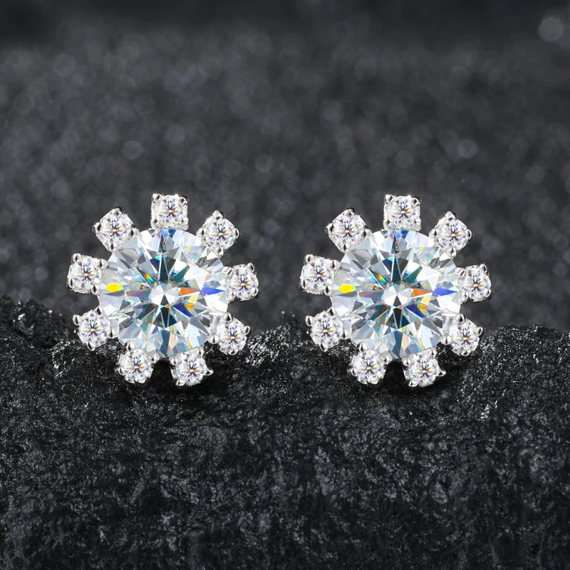 New Sparkling 1CT D VVS Moissanite Diamond Halo Sunflower Stud Earrings for Women 925 Sterling Silver Wedding Party Fine Jewelry