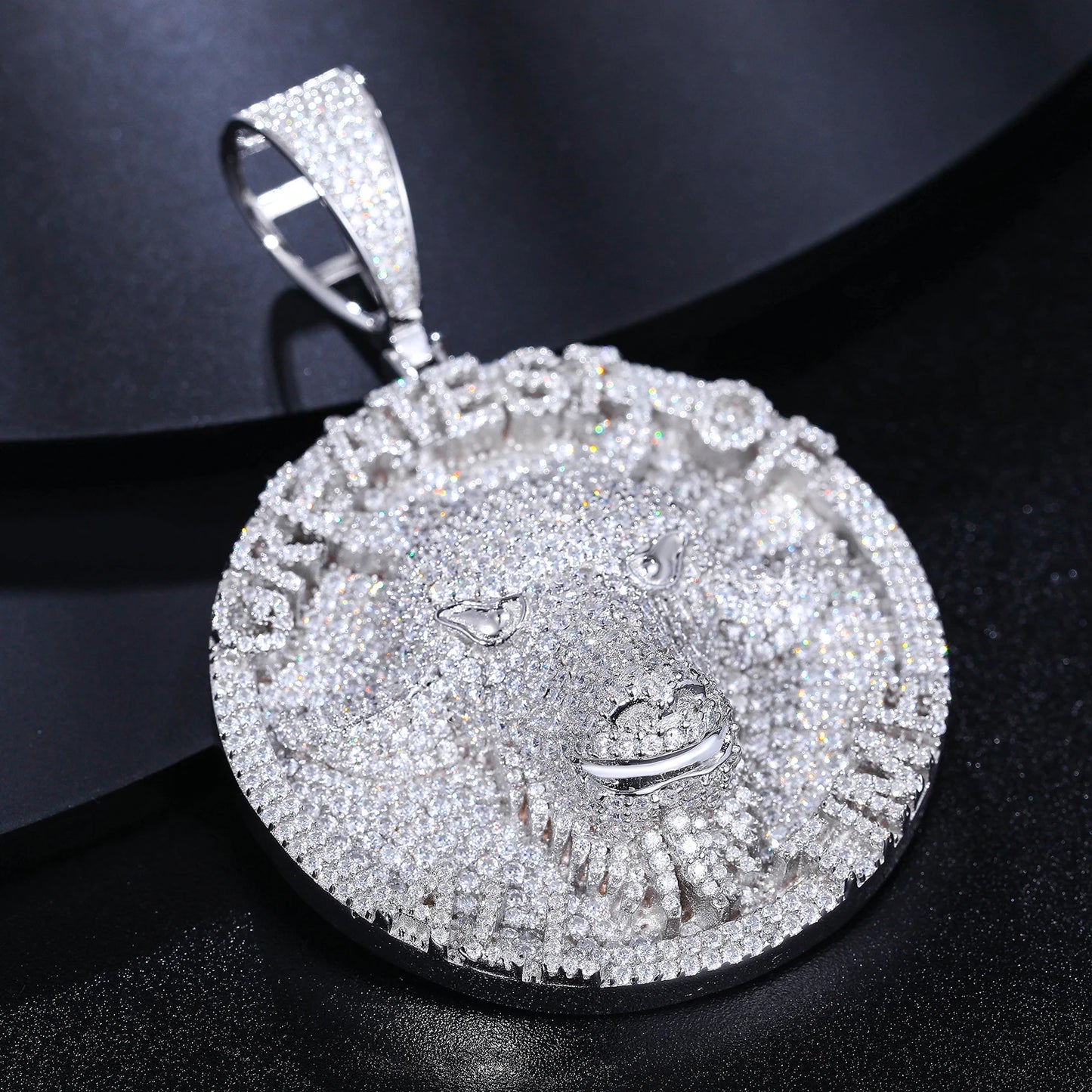 Full Of Moissanite Personality Animal Goat Head Necklace Pendant Men Women 925 Sterling Silver Iced Out Hip Hop Party Jewelry