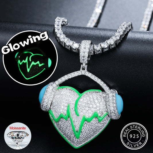 New Moissanite Glowing Heart With Earphone Pendant Necklace Iced Out S925 Silver D VVS Moissanite Hip Hop Fine Jewelry Gifts